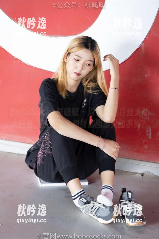 BoBoSocks袜啵啵 - 原图里的白丝太让人意外，稚予咋会想到加固脚尖的系列？