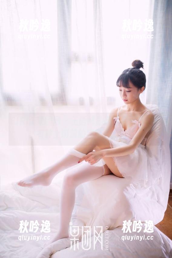 GIRLT果团网-王语纯 GIRLT果团网 - 王语纯的职业装美图分享,有种上班前的期待感,哈哈。