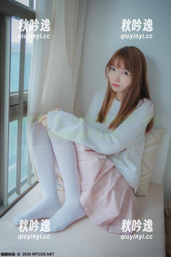 最新写真：看，少女们不再是前线，而是到喵糖映画开派对啦！