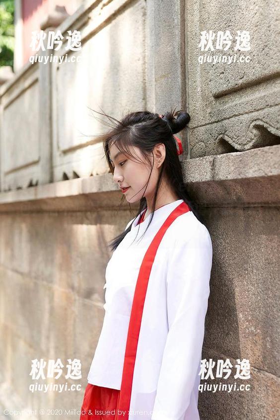 MiiTao蜜桃社 - 吴凯莉Kelly水手服图包：照不照得起来，其实无所谓，我只想划船！