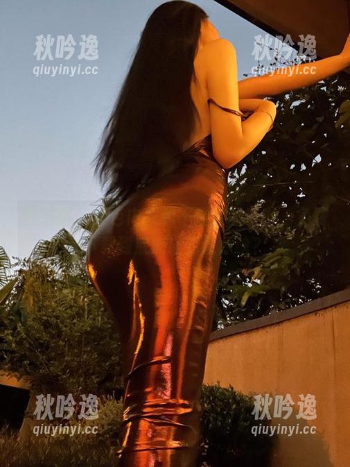 不爱笑的赛琳 微密圈 - 红色内衣和不爱笑的赛琳,免费下载到底能让我懂点啥?