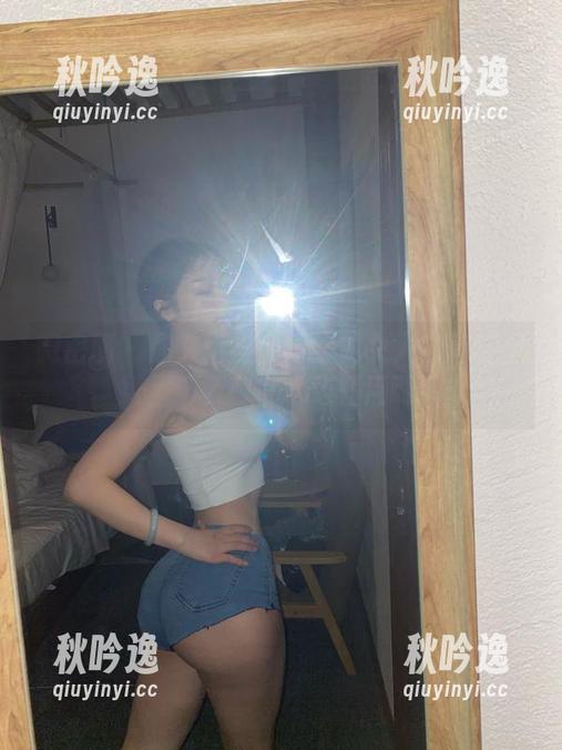 微密圈 - 你文茜出品：水蛇女人。高清壁纸，千万别在水边使用啊！