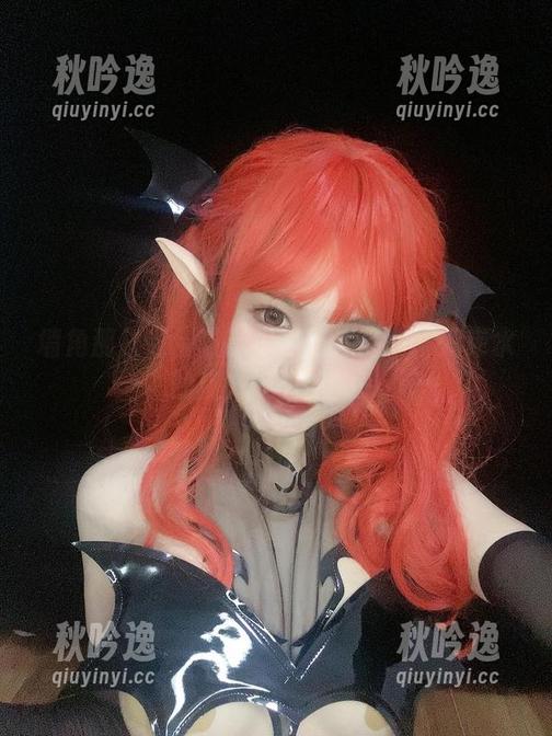 墙角那只倦倦喵私拍的新作品——死库水的魔力还真挺大！