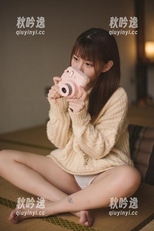 凛子酱 图片合集:看凛子酱如何在旗袍兔兔中游刃有余,妙趣横生。