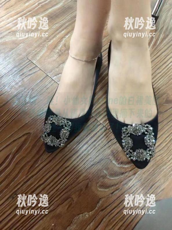 微密圈 - 哇！小仙女ELaine的白裙美图，精选得像是从精灵的花园里摘下来的，怪不得我都动心了！