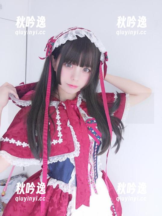 这到底是小野妹子w的美图，还是路人女主的奇妙照片？我已经分不清了！