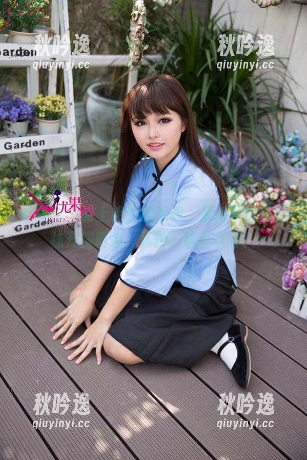 尤果网 - 跟上笑笑的步伐，最新写真里棉袜开演唱会，乐得一群小伙伴！