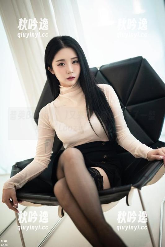 普美Bomi(보미)又来啦！图包里丢了一整年的‘Loozy’假日灵感！