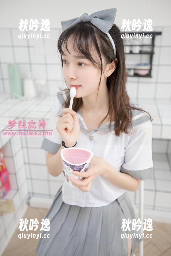 梦丝女神 - 听说小漫的泳装图包免费？那么，咱们来试试她的“光速穿衣法”吧！