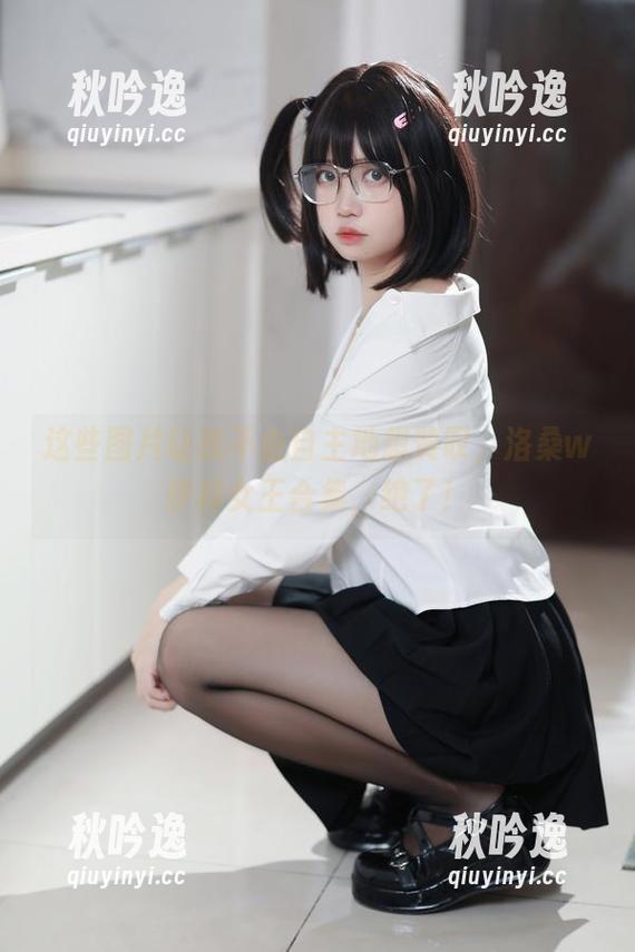这些图片让我不由自主地想赞叹，洛桑w伊梓女王合集，绝了！