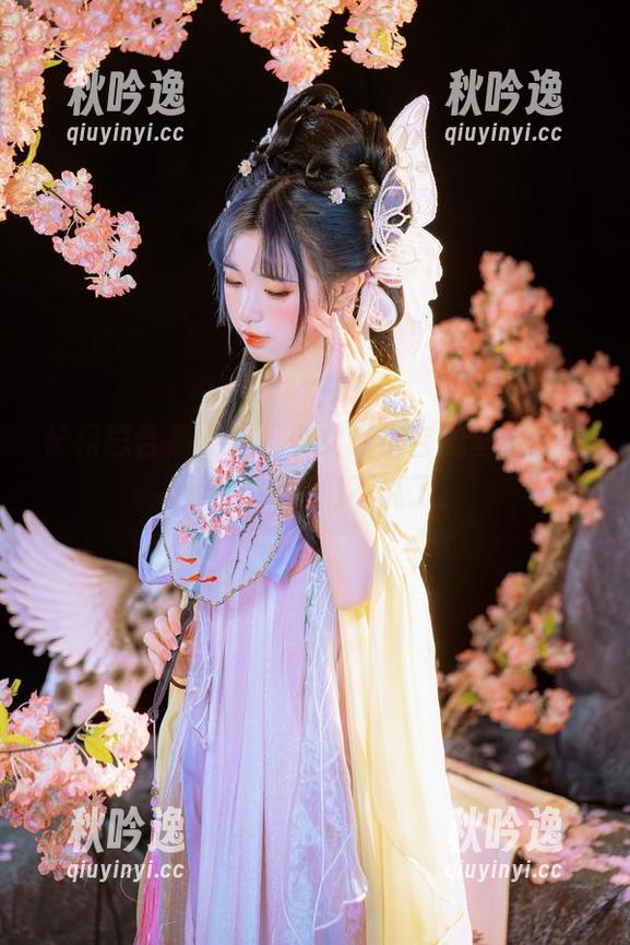 长相思合集，爆机少女喵小吉的壁纸就像…好吧，我们不说了！