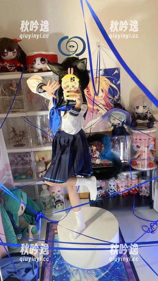 白栎Shirly的写真：流萤女仆，都说崩坏有意思，但你们看到这些照片没？