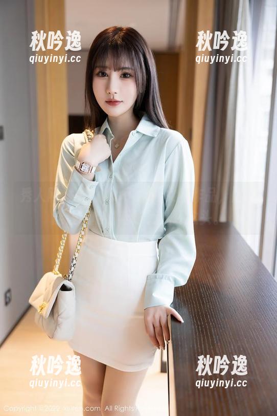 秀人网-luvian本能 秀人网 - 看!Luvian修女的作品,居然能让我临时起了点儿坏念头。