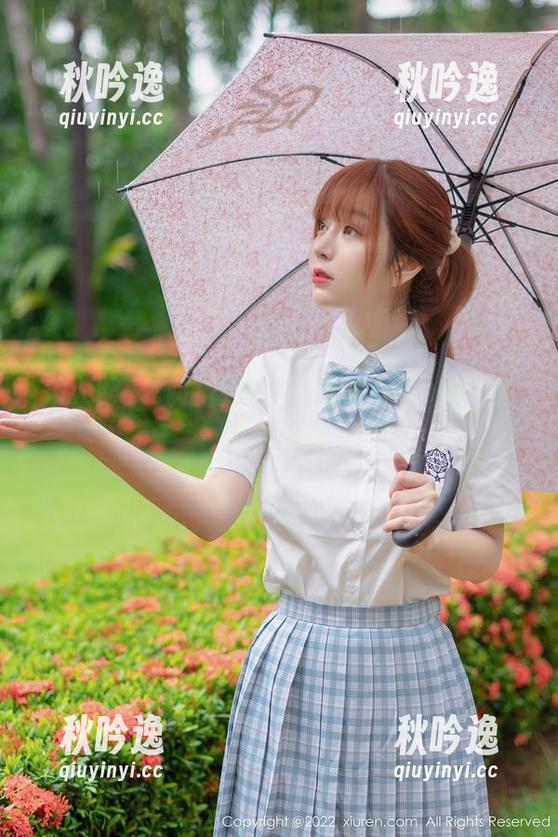 秀人网 - 纯白背景下，喵喵JOJO的一瞬儿私系列