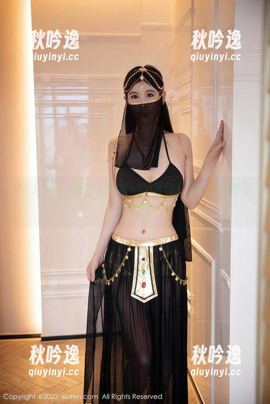 秀人网-娜比 秀人网 - 娜比+定制=新图集!来了个特别的姐姐