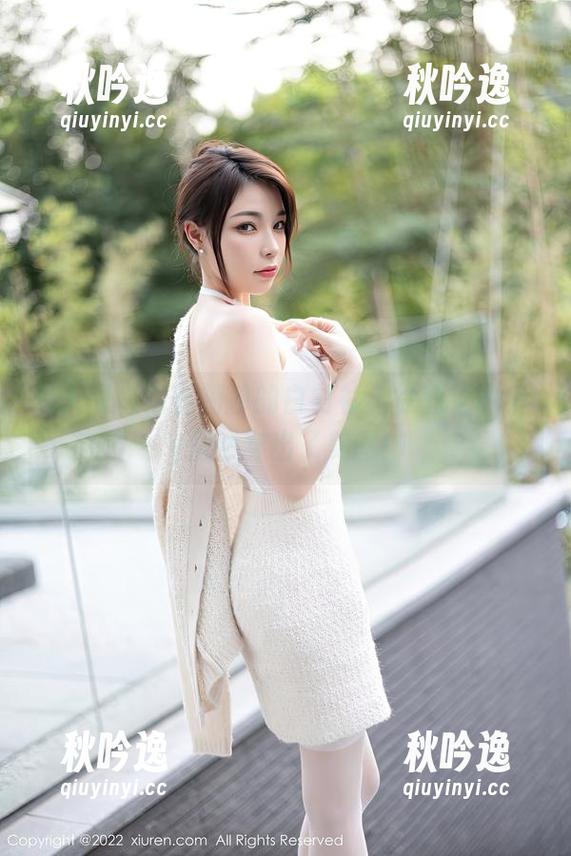 秀人网 - 这么简单的白衬衫，徐莉芝Booty居然穿出了美图！