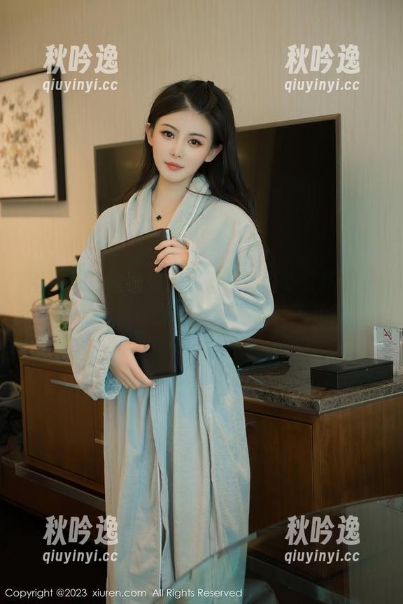 秀人网-萝莉悠悠酱 秀人网 - 说说看?萝莉悠悠酱这“御姐”气质,是不是从小就那么有范儿?