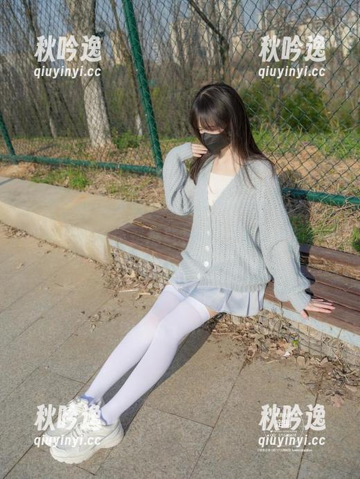 紧急企划 - 更新！一只喵喵梓的私定袜子图集，袜子还是那些袜子，但总有些不一样。