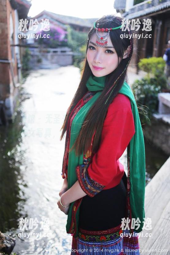 美媛馆 - 无圣光下的静谧与淘气，胡润曦的修女写真，好像藏着不为人知的段子！