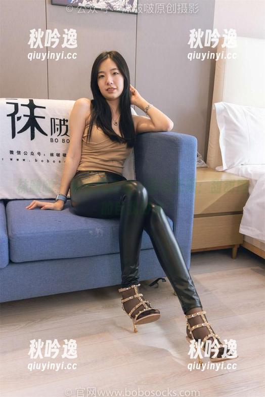 袜啵啵 - 浴室风吹过，福利无限：甜甜圈的自我时光
