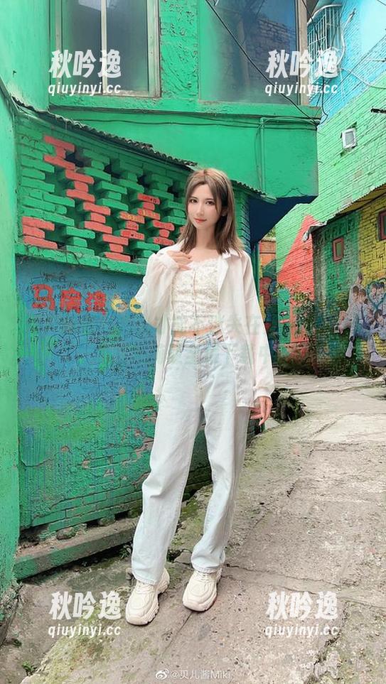 贝儿酱Miki 用户指南:怎么才能不迷失在贝儿酱Miki的艾米莉亚全集下载中?