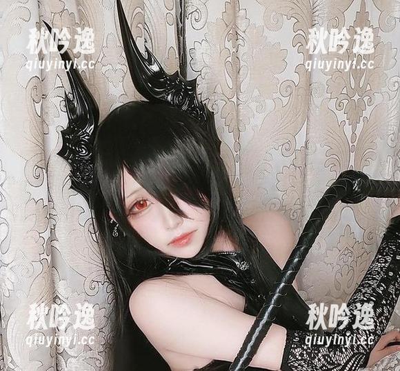 走！黑白御猫最新写真集：赫敏，原来她心中藏着一只猫！