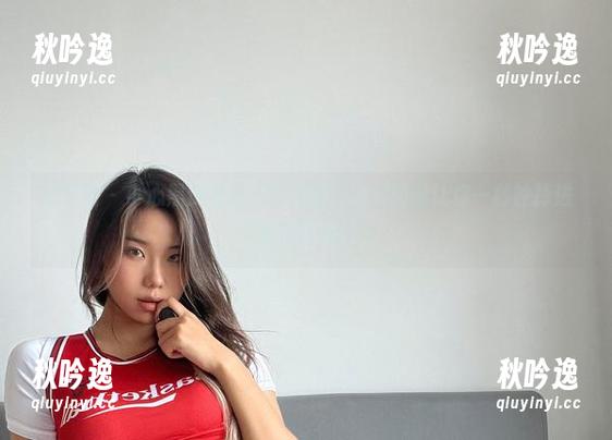微密圈 - 小心黑饱宝女仆的陷阱，福利图集让你一秒钟掉进甜蜜漩涡！
